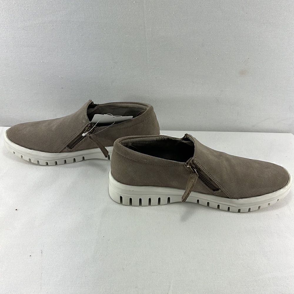 Aqua College Flivia Mushroom Suede Waterproof Sneaker size 5.5 - Picture 3 of 7